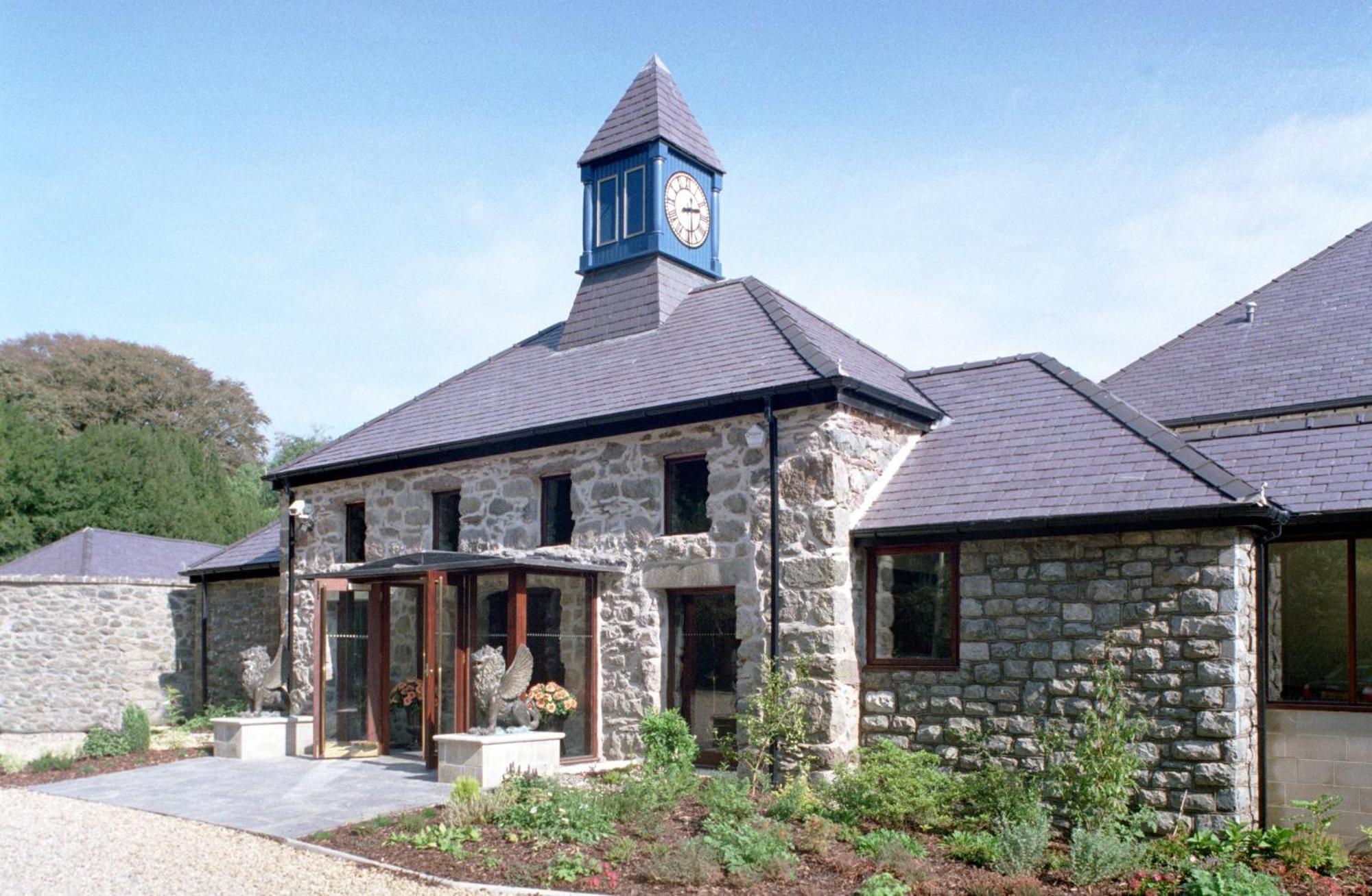 Tre-Ysgawen Hall & Spa Llangefni Exterior foto